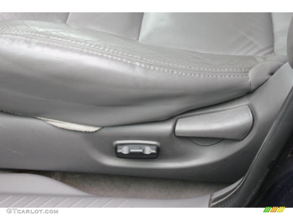 2002 Escape XLT V6 4WD - True Blue Metallic / Medium Graphite photo #11