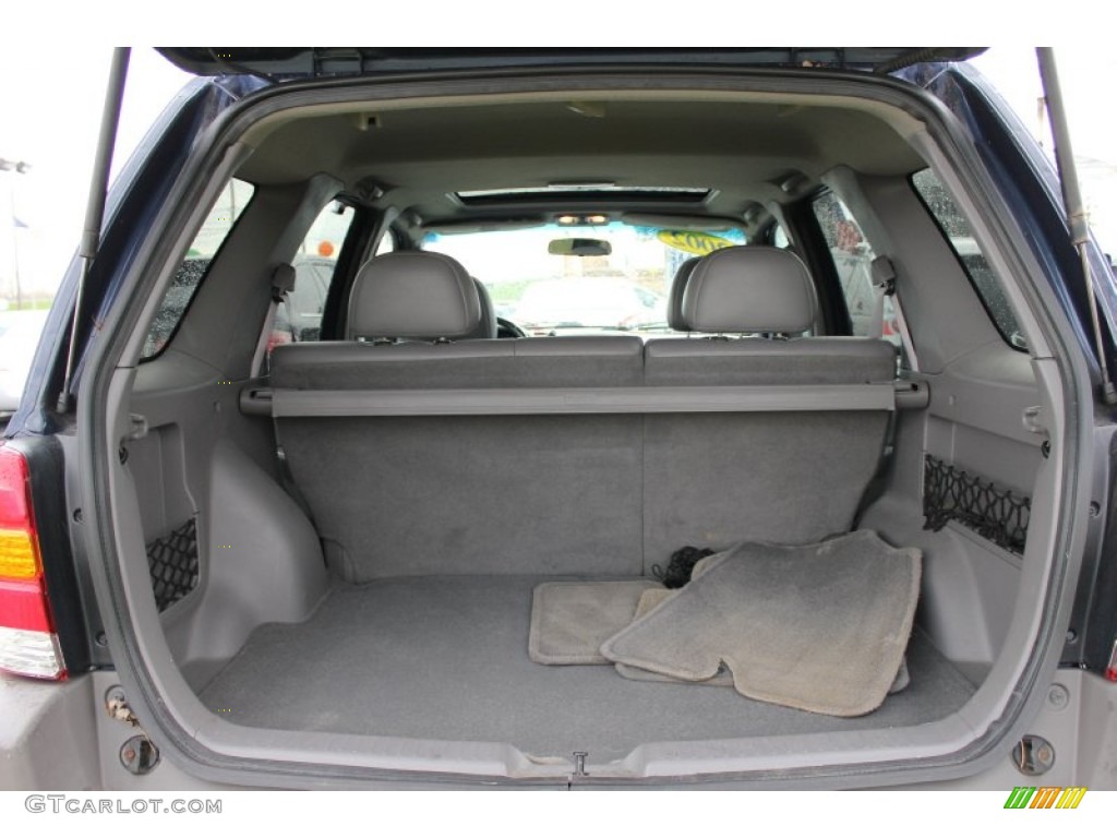 2002 Escape XLT V6 4WD - True Blue Metallic / Medium Graphite photo #16