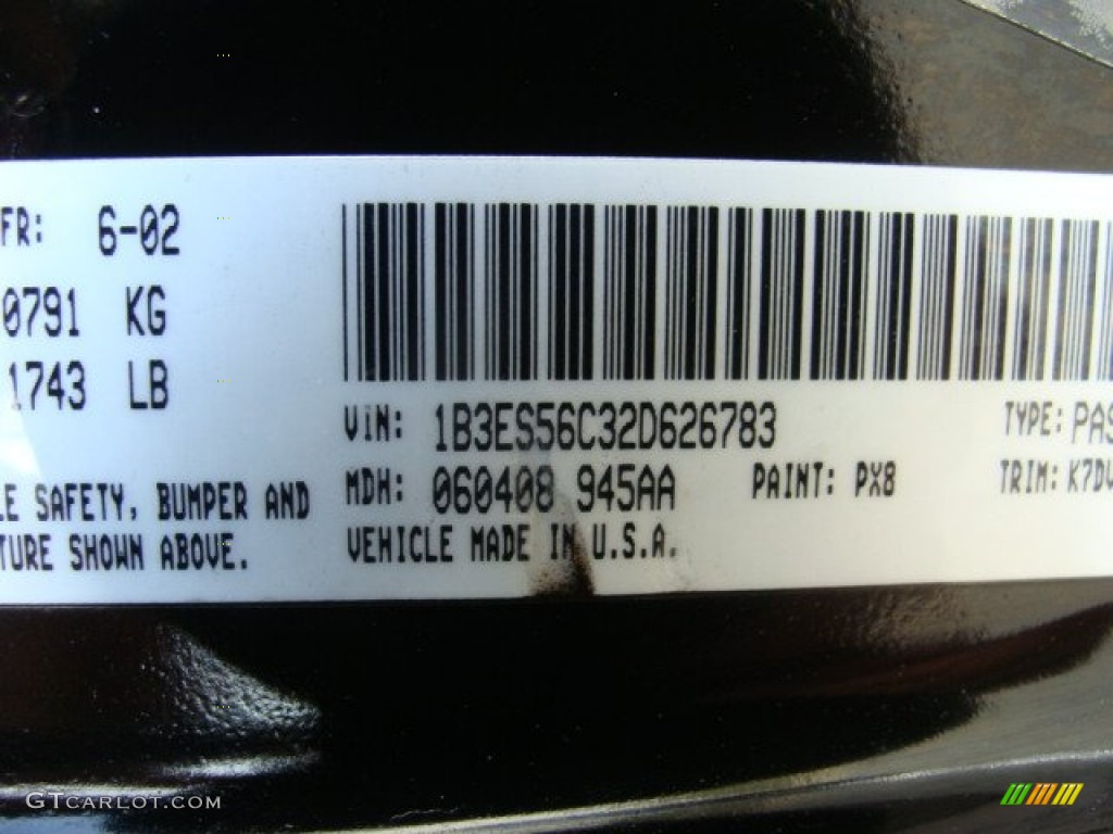 2002 Neon SXT - Black Clearcoat / Dark Slate Gray photo #15