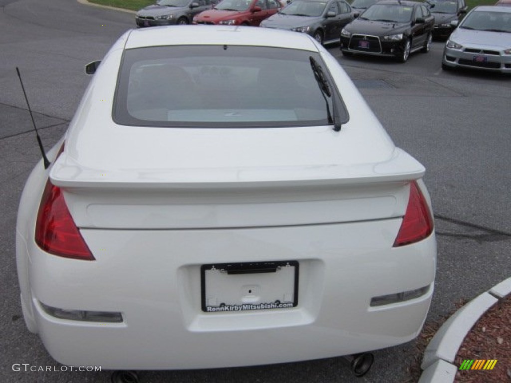 2003 350Z Touring Coupe - Pikes Peak White / Frost photo #4