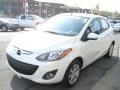 Crystal White Pearl - MAZDA2 Touring Photo No. 4