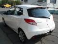 Crystal White Pearl - MAZDA2 Touring Photo No. 6