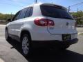 Candy White - Tiguan SE Photo No. 4