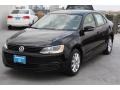Black - Jetta SE Sedan Photo No. 3