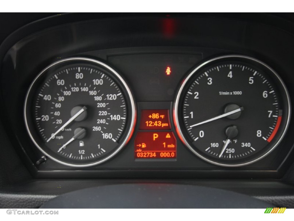 2009 3 Series 335i Coupe - Black Sapphire Metallic / Black photo #36