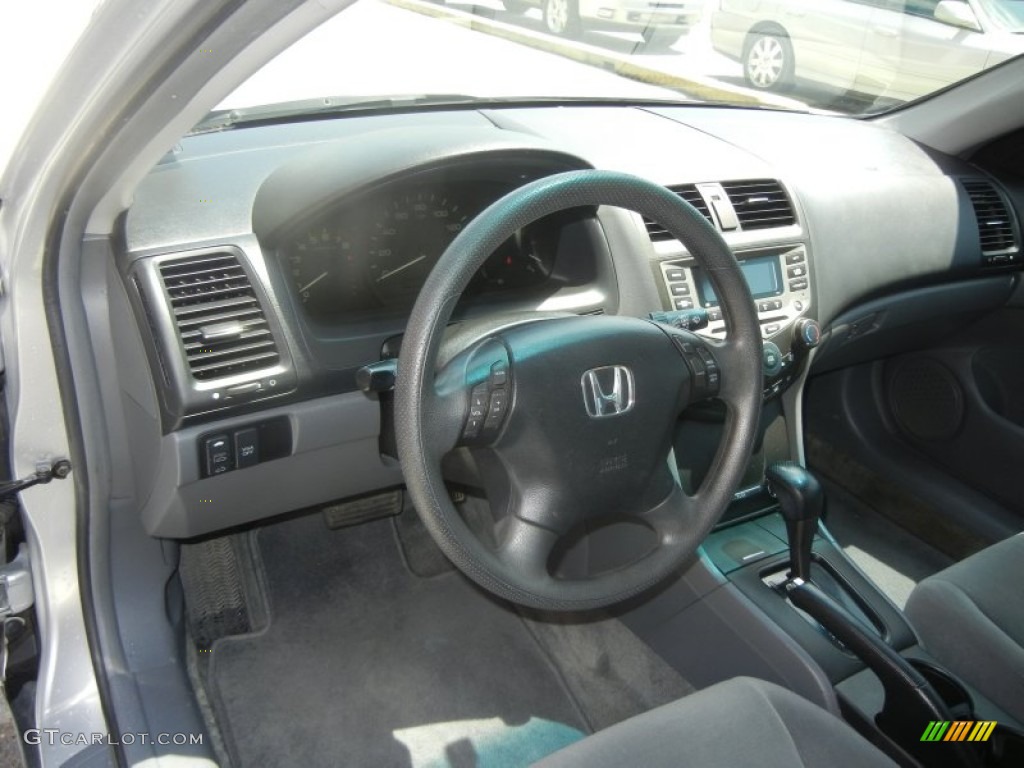 2006 Accord LX V6 Sedan - Alabaster Silver Metallic / Gray photo #13