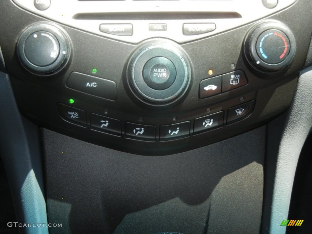 2006 Accord LX V6 Sedan - Alabaster Silver Metallic / Gray photo #20