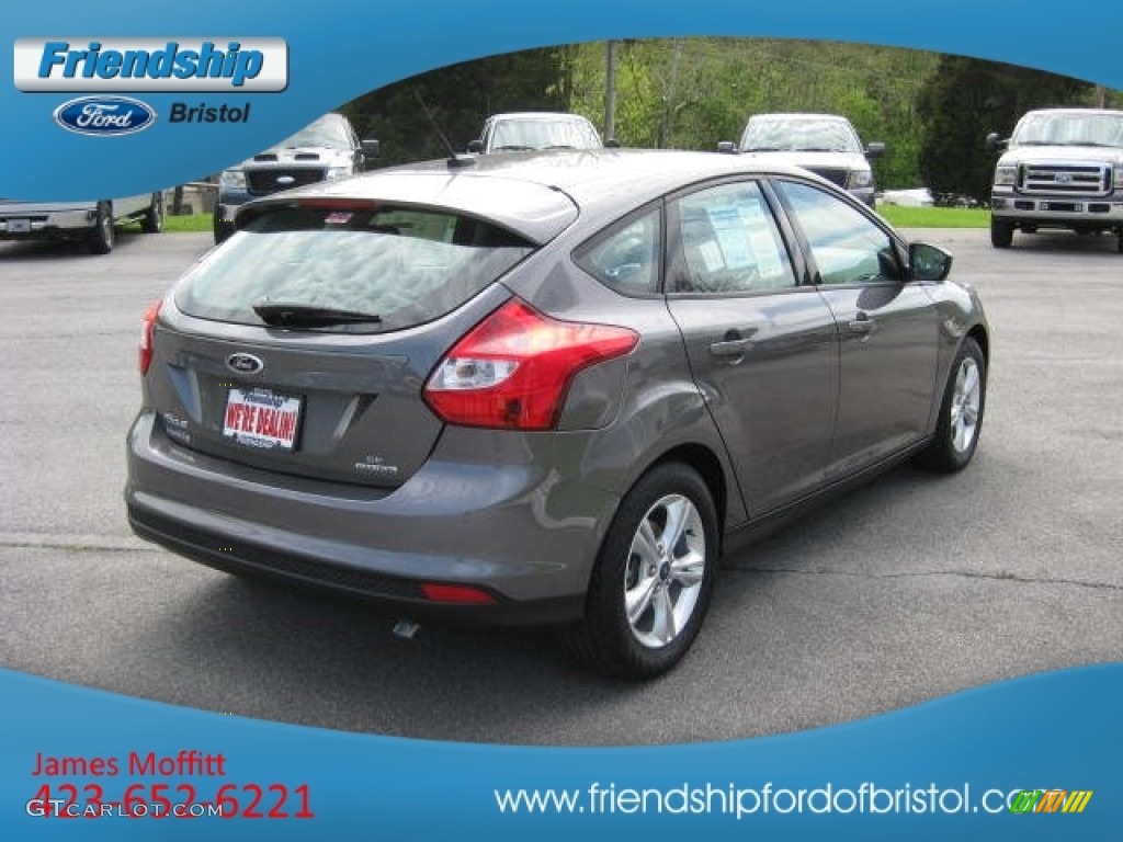 2012 Focus SE Sport 5-Door - Sterling Grey Metallic / Two-Tone Sport photo #6