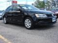 Black - Jetta SE Sedan Photo No. 6