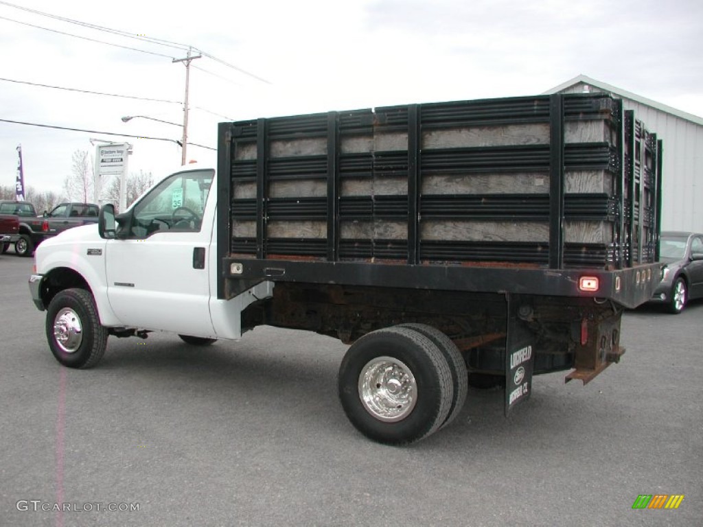 2002 F350 Super Duty XL Regular Cab 4x4 Stake Truck - Oxford White / Medium Flint photo #6