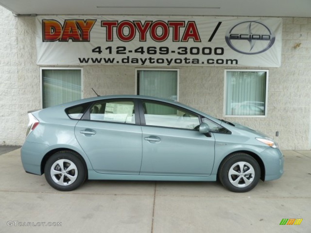 2012 Prius 3rd Gen Two Hybrid - Sea Glass Pearl / Misty Gray photo #1