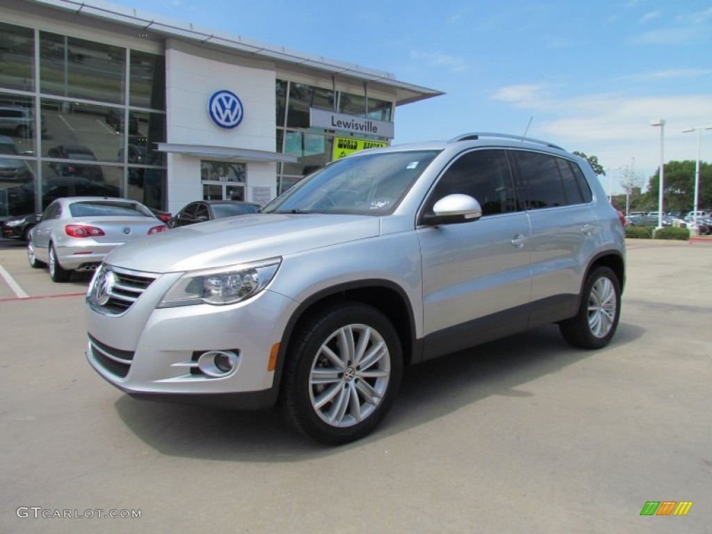 2011 Tiguan SEL - Reflex Silver Metallic / Charcoal photo #1