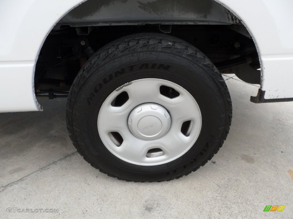 2006 F150 XL Regular Cab - Oxford White / Medium Flint photo #12