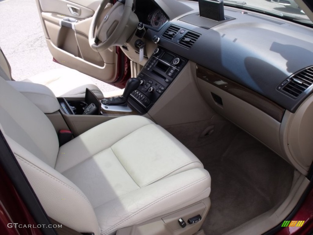 2009 XC90 3.2 AWD - Ruby Red Metallic / Sandstone photo #19