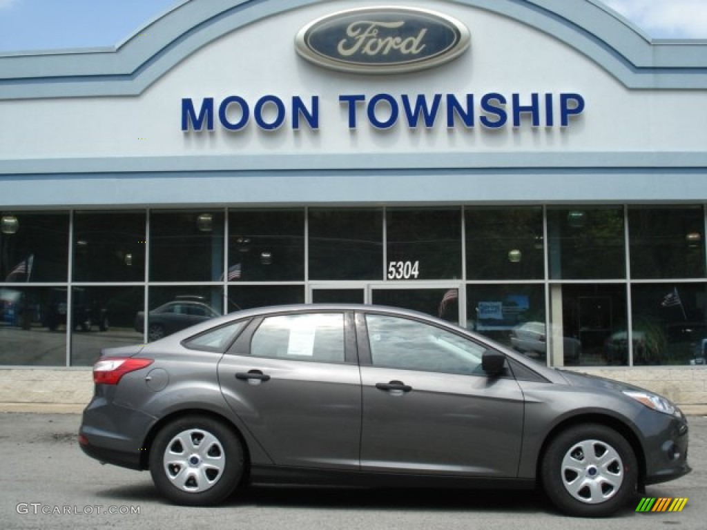 Sterling Grey Metallic Ford Focus