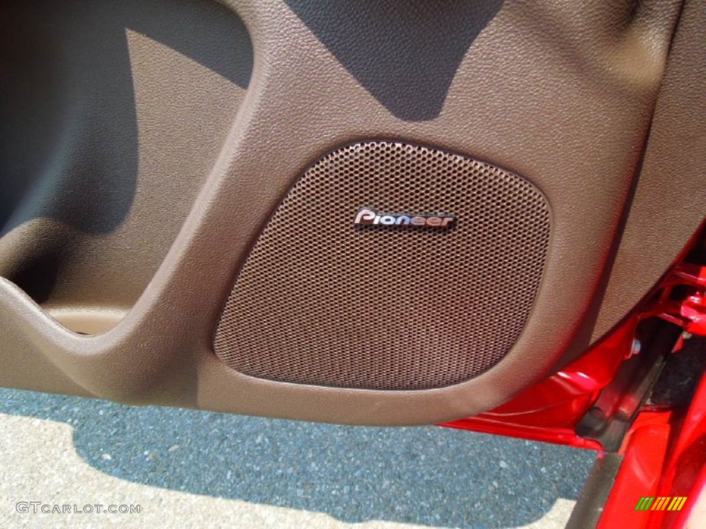 2013 Chevrolet Malibu ECO Audio System Photo #64546866