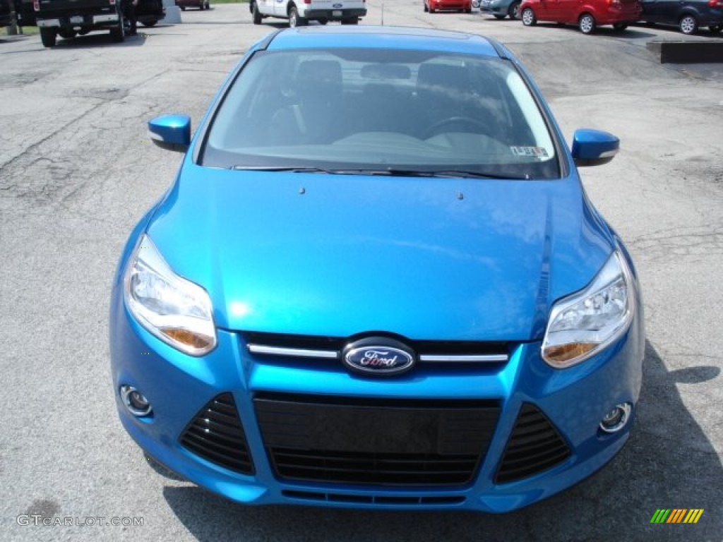 2012 Focus SE Sport Sedan - Blue Candy Metallic / Two-Tone Sport photo #3