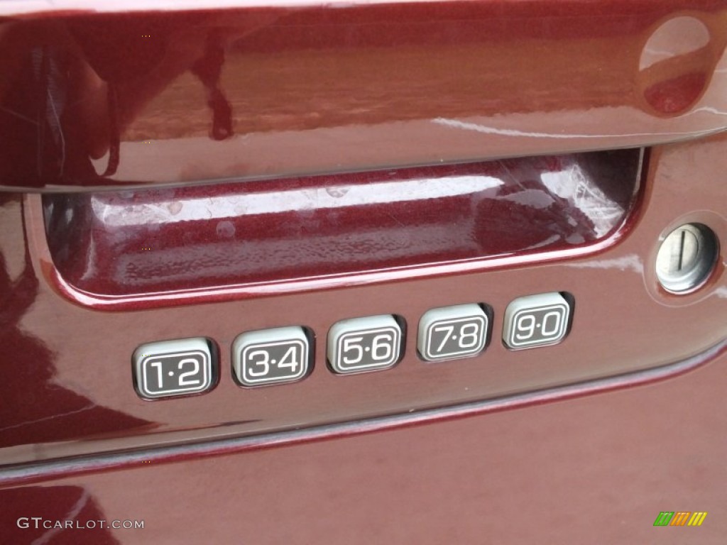 2010 F150 Lariat SuperCrew - Royal Red Metallic / Tan photo #15