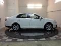 Candy White - Jetta SE Sedan Photo No. 3