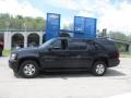 Black - Suburban LT 4x4 Photo No. 2