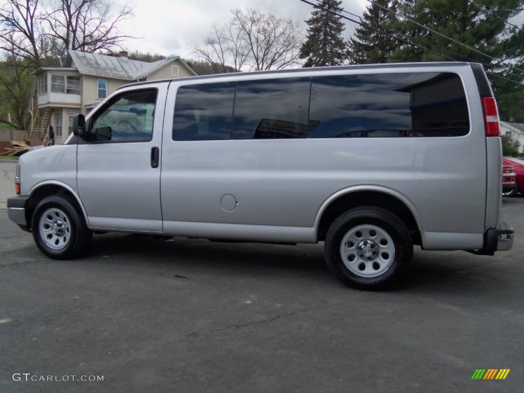 2012 Chevrolet Express LT 1500 Passenger Van Exterior Photos