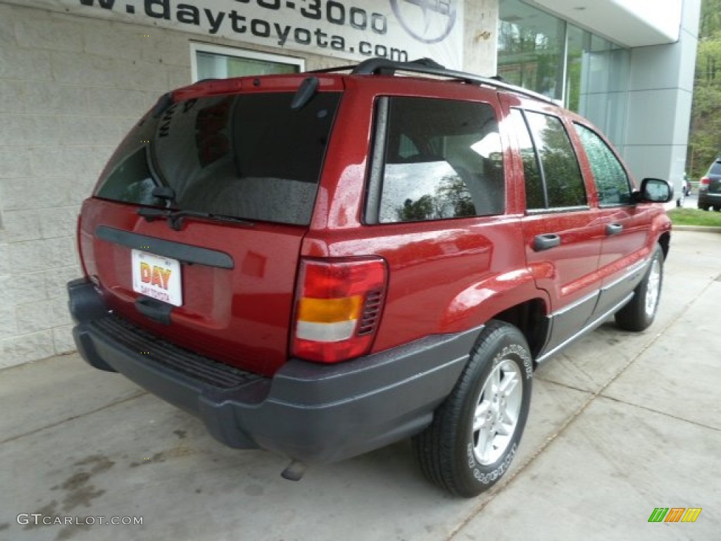 2004 Grand Cherokee Laredo 4x4 - Deep Lava Red Metallic / Dark Slate Gray photo #2