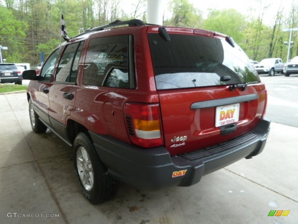 2004 Grand Cherokee Laredo 4x4 - Deep Lava Red Metallic / Dark Slate Gray photo #4