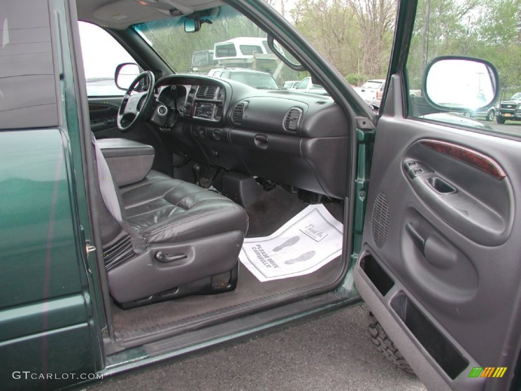 2000 Ram 2500 SLT Extended Cab 4x4 - Forest Green Pearlcoat / Agate photo #24