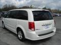 Stone White - Grand Caravan Crew Photo No. 6