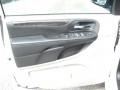 Stone White - Grand Caravan Crew Photo No. 12