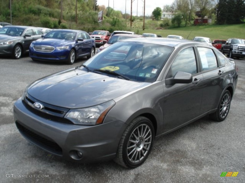 2010 Focus SES Sedan - Sterling Grey Metallic / Charcoal Black photo #4