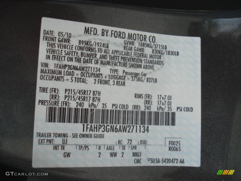 2010 Focus SES Sedan - Sterling Grey Metallic / Charcoal Black photo #20