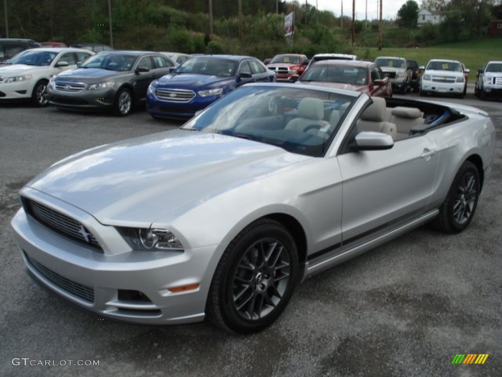 2013 Mustang V6 Mustang Club of America Edition Convertible - Ingot Silver Metallic / Charcoal Black photo #4