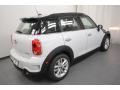 Light White - Cooper S Countryman Photo No. 10