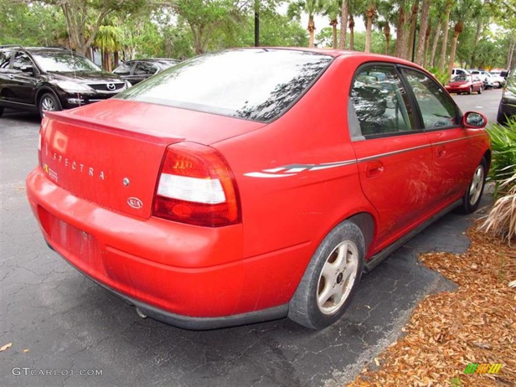 2000 Spectra GS Sedan - Classic Red / Gray photo #2