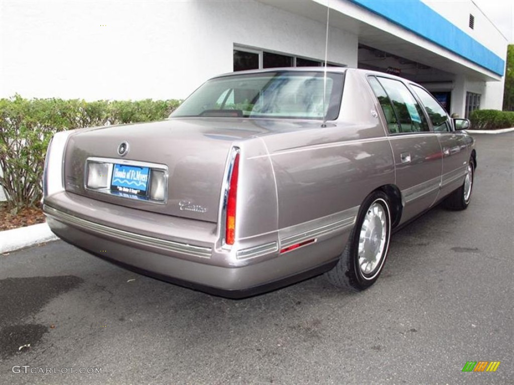 1998 DeVille Sedan - Light Driftwood Metallic / Beige photo #3