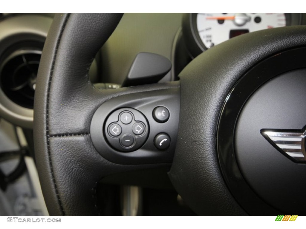 2012 Mini Cooper S Countryman All4 AWD Controls Photo #64573349
