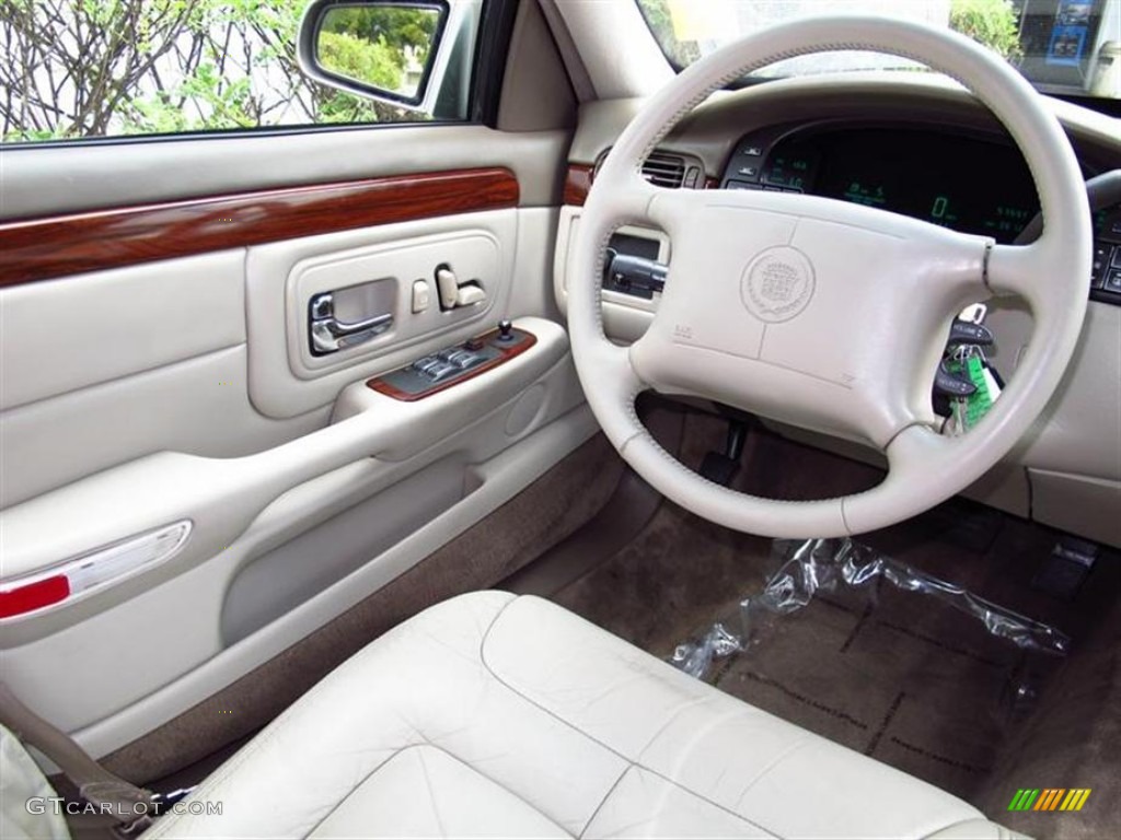 1998 DeVille Sedan - Light Driftwood Metallic / Beige photo #11