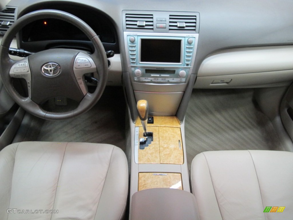 2007 Camry XLE V6 - Black / Bisque photo #26