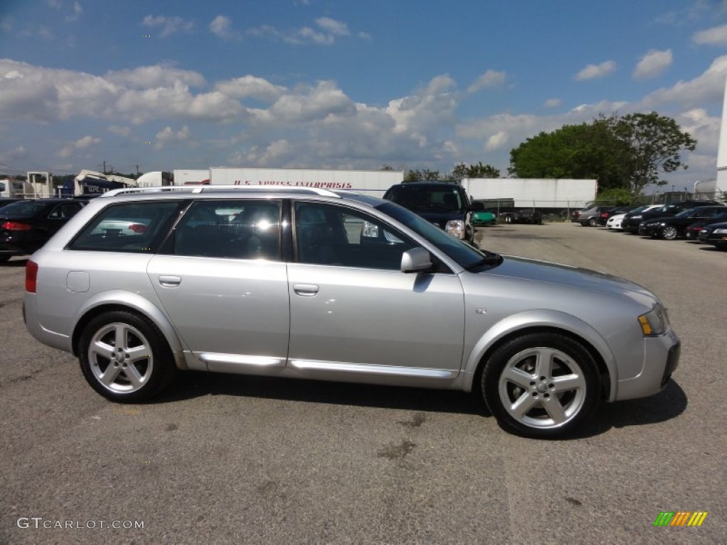 Light Silver Metallic 2004 Audi Allroad 4.2 quattro Avant Exterior Photo #64577681