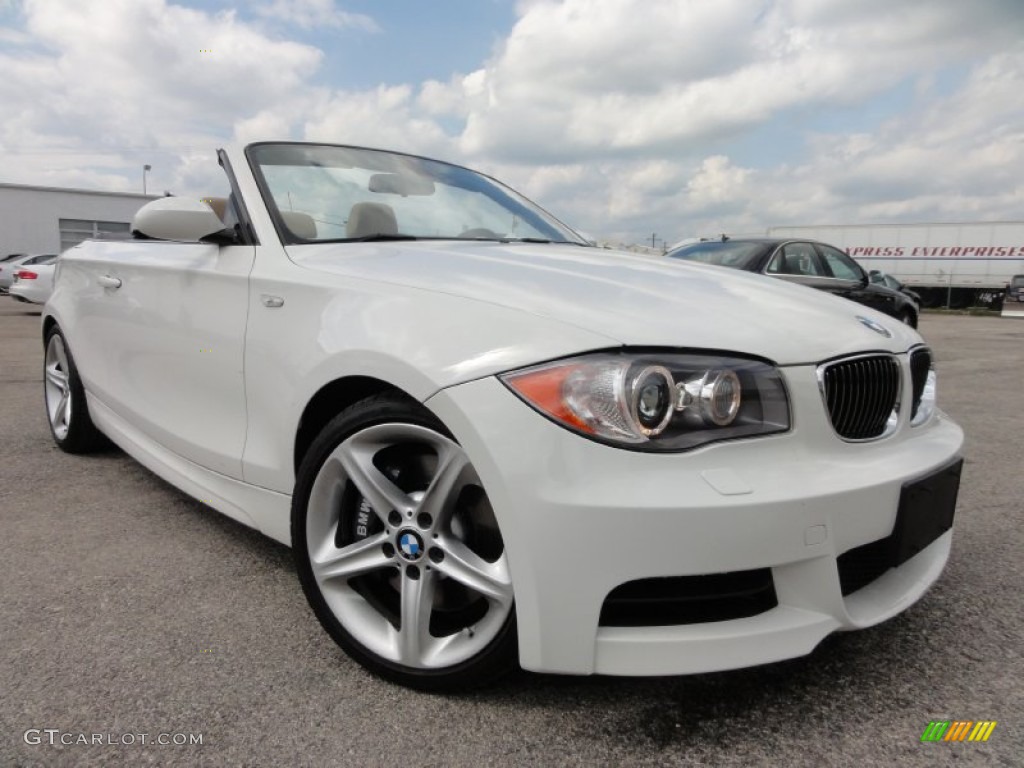 2009 1 Series 135i Convertible - Alpine White / Savanna Beige/Black Boston Leather photo #1