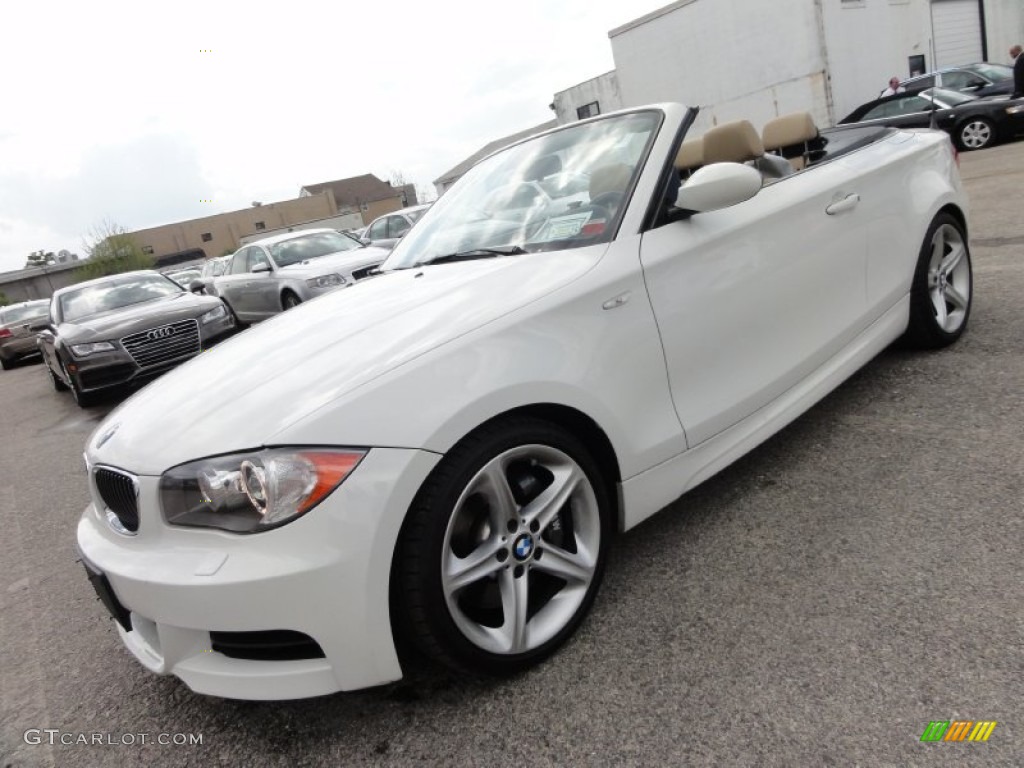 2009 1 Series 135i Convertible - Alpine White / Savanna Beige/Black Boston Leather photo #3