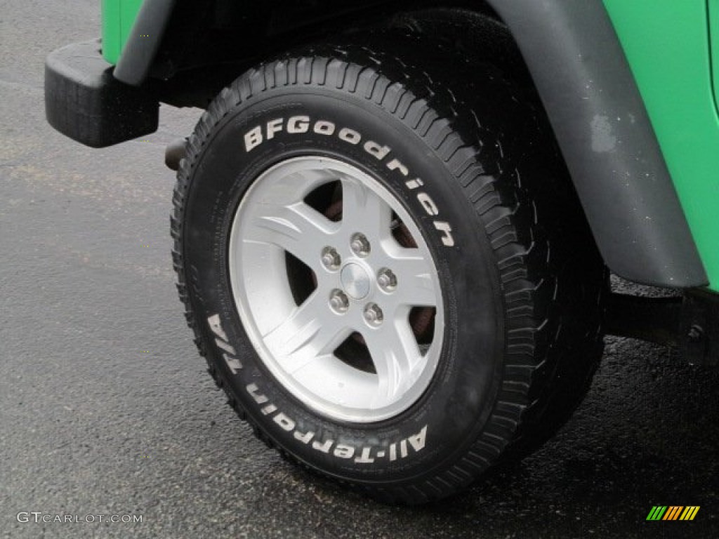 2004 Wrangler Sport 4x4 - Electric Lime Green Pearl / Dark Slate Gray photo #3
