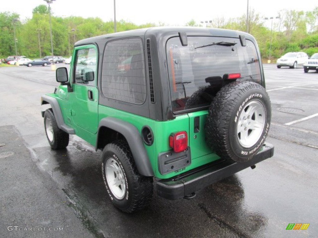2004 Wrangler Sport 4x4 - Electric Lime Green Pearl / Dark Slate Gray photo #7
