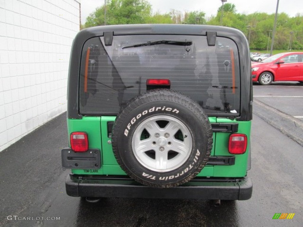 2004 Wrangler Sport 4x4 - Electric Lime Green Pearl / Dark Slate Gray photo #8