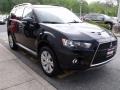 2010 Labrador Black Pearl Mitsubishi Outlander SE 4WD  photo #7