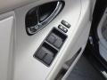Black - Camry LE Photo No. 20