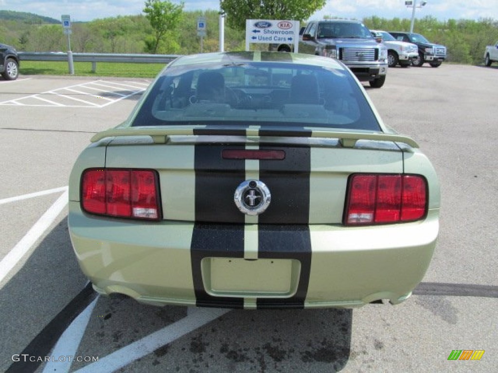 2005 Mustang V6 Premium Coupe - Legend Lime Metallic / Dark Charcoal photo #9