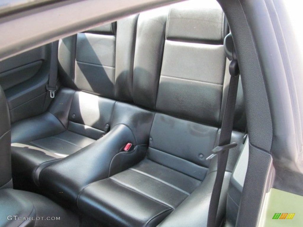 2005 Mustang V6 Premium Coupe - Legend Lime Metallic / Dark Charcoal photo #20