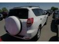 Super White - RAV4 I4 Photo No. 2